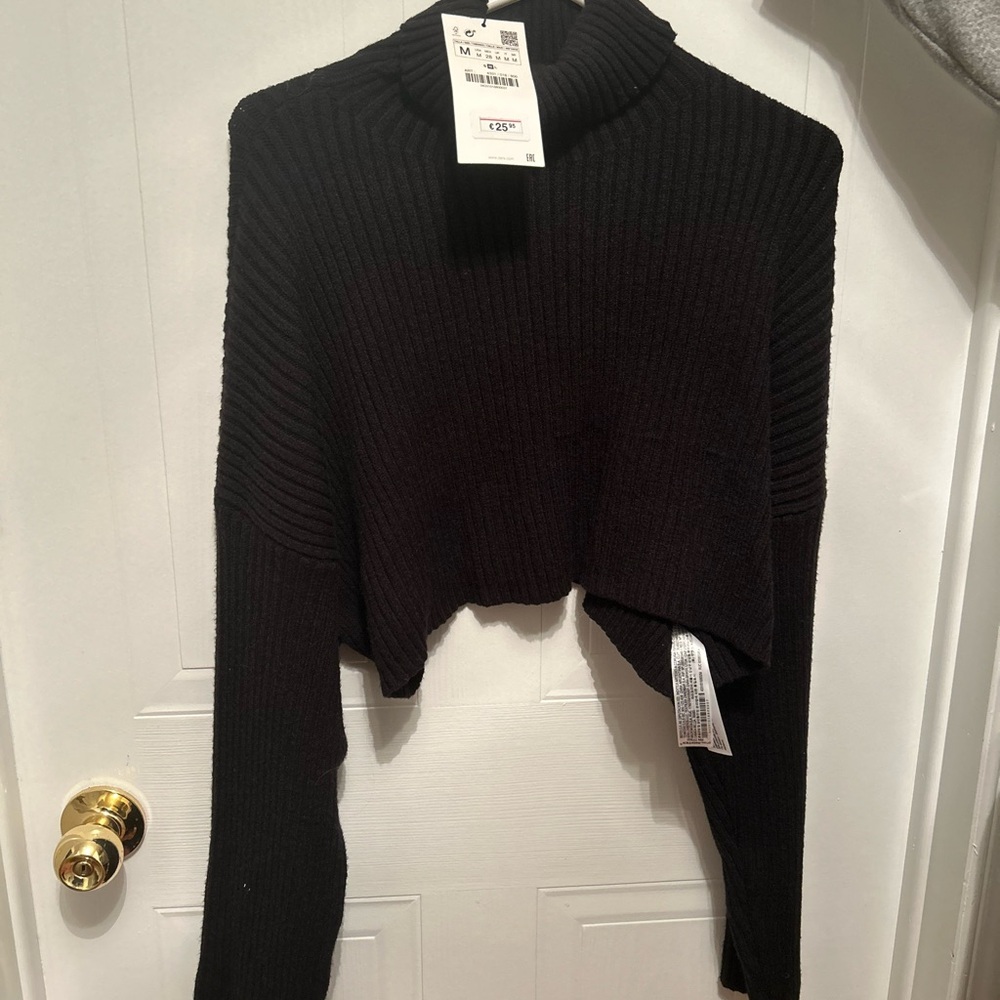 Uniqlo Tan Mini Skirt